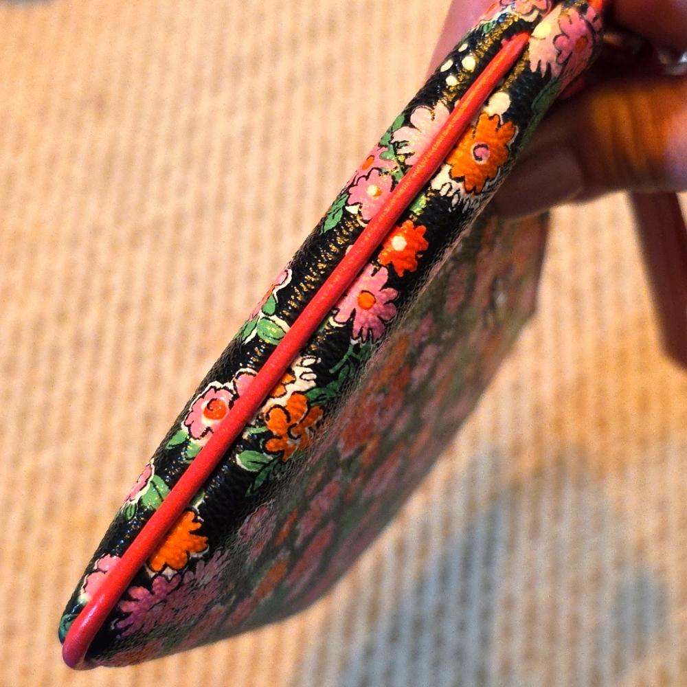 Coach‎ Floral Wristlet - Black Mulri Color - Picture 8 of 12